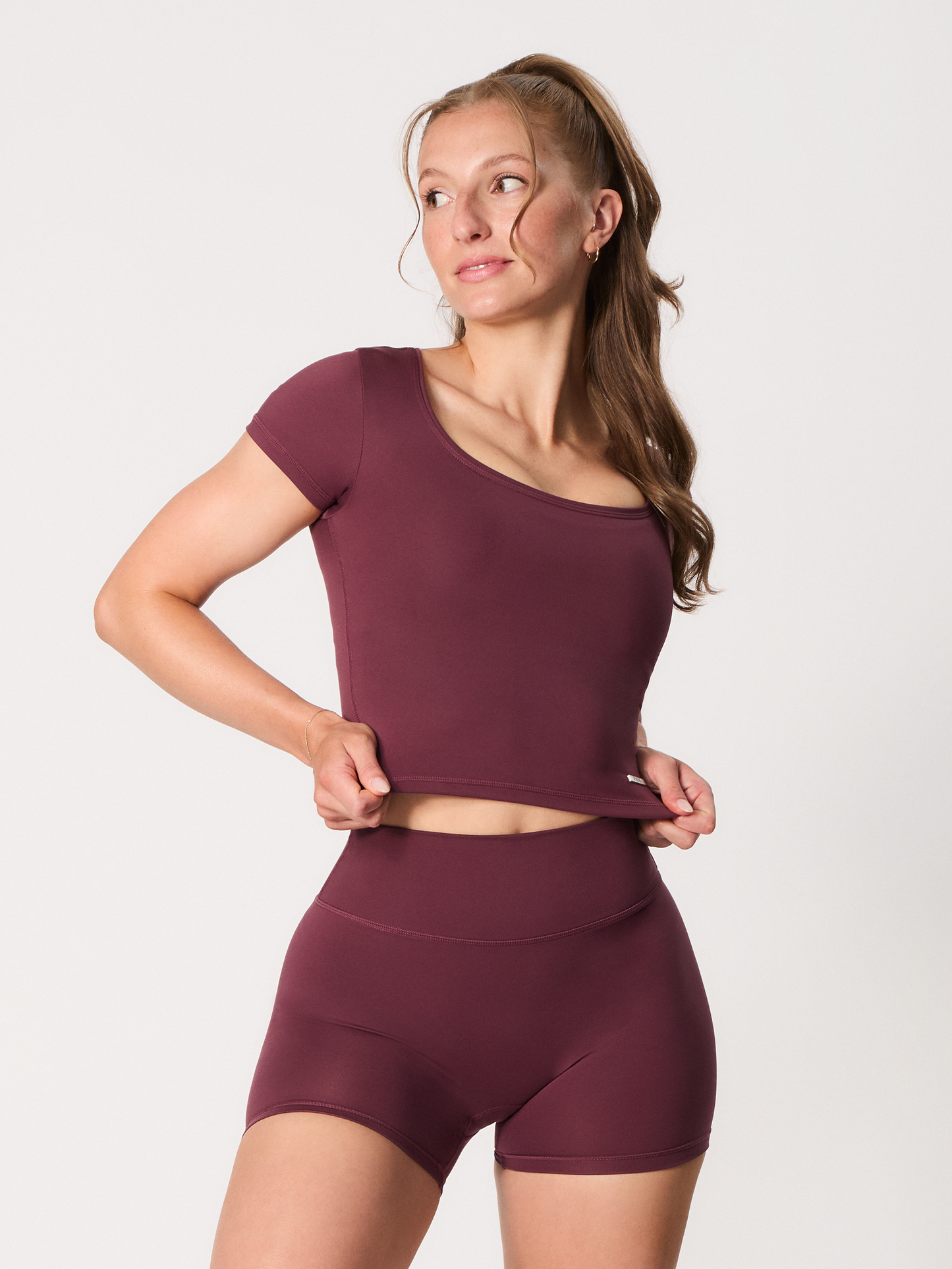 Cropped Tee